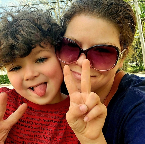 Meet your Posher, Melanie - Picture 6 of 16